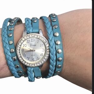 Turquoise wrap wrist watch silver studded strap needs battery
